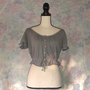 😍adorable size S grey crop top